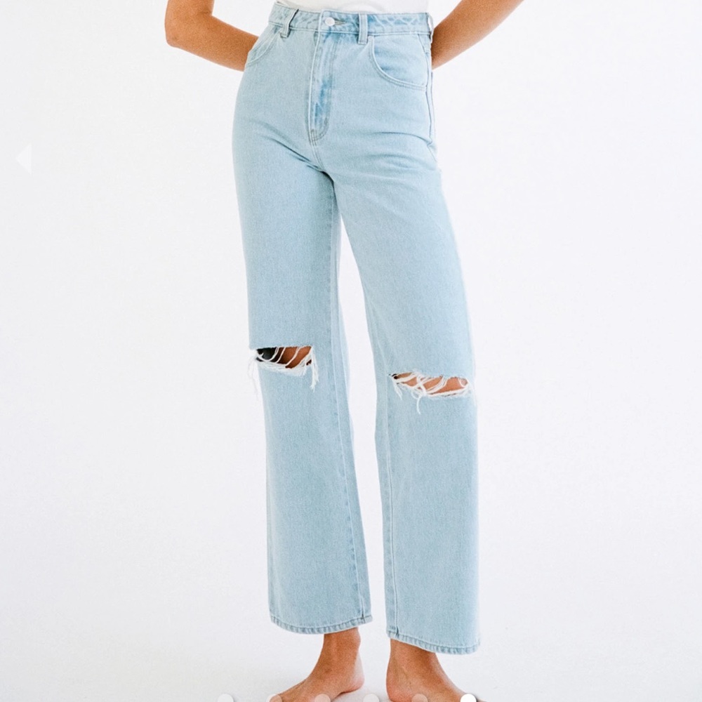 ROLLAS JEANS NWT size 29